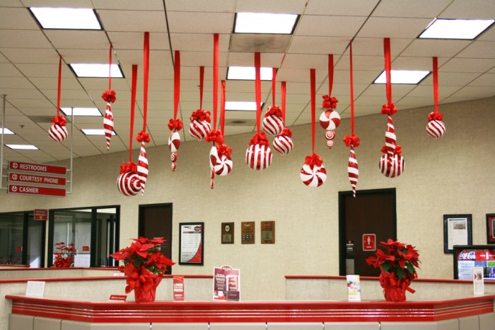 Office decoration christmas ideas