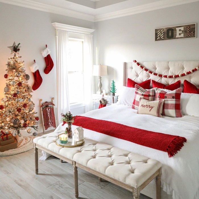 Christmas decoration in bedroom